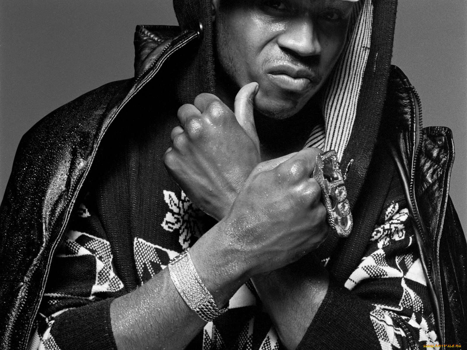 Ll photo. Эл кул Джей. Эл Эл кул Джей фильмография. L.L. cool j. Ll cool j - authentic.